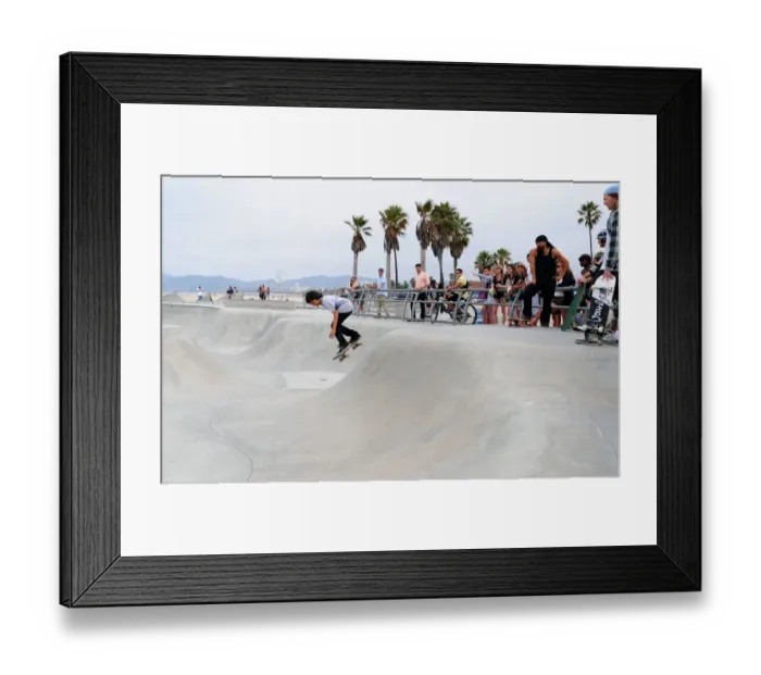 Framed Print : Us-Lifestyle-Skateboarding