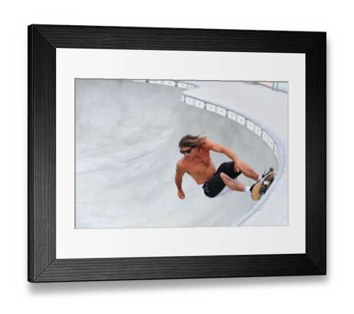 Framed Print : Us-Lifestyle-Skateboarding Framed Print : Us-Lifestyle-Skateboarding