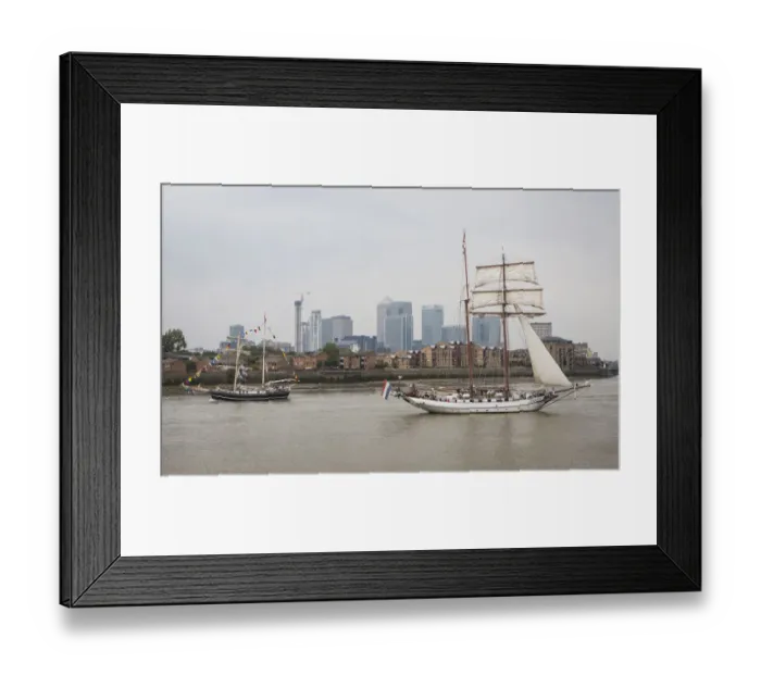 Framed Print : Britain-Offbeat