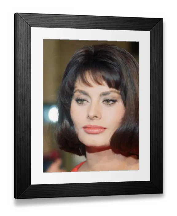 Framed Print : Cinema-Sophia Loren Framed Print : Cinema-Sophia Loren
