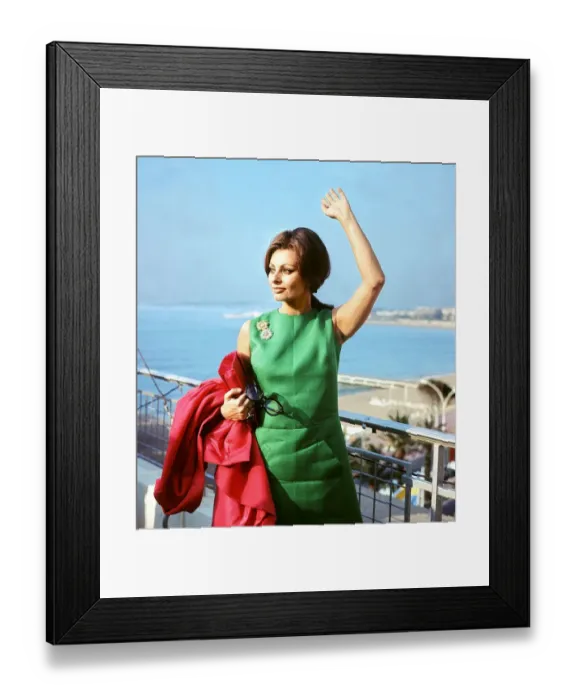 Framed Print : Cinema-Sophia Loren Framed Print : Cinema-Sophia Loren