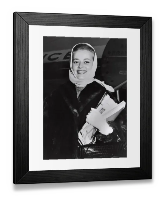 Framed Print : Actress and singer Jeanne Moreau Framed Print : Actress and singer Jeanne Moreau