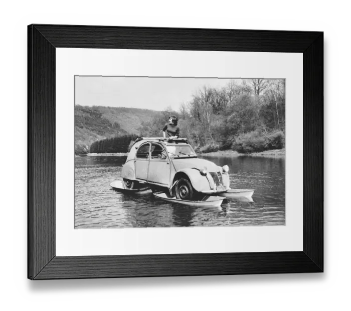 Framed Print : RETRO-AUTO Framed Print : RETRO-AUTO