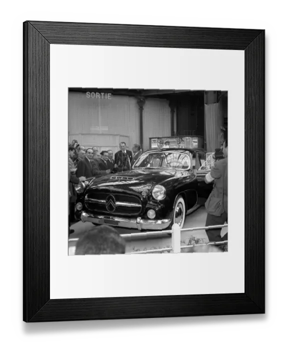 Framed Print : Automobile-Show-Coty