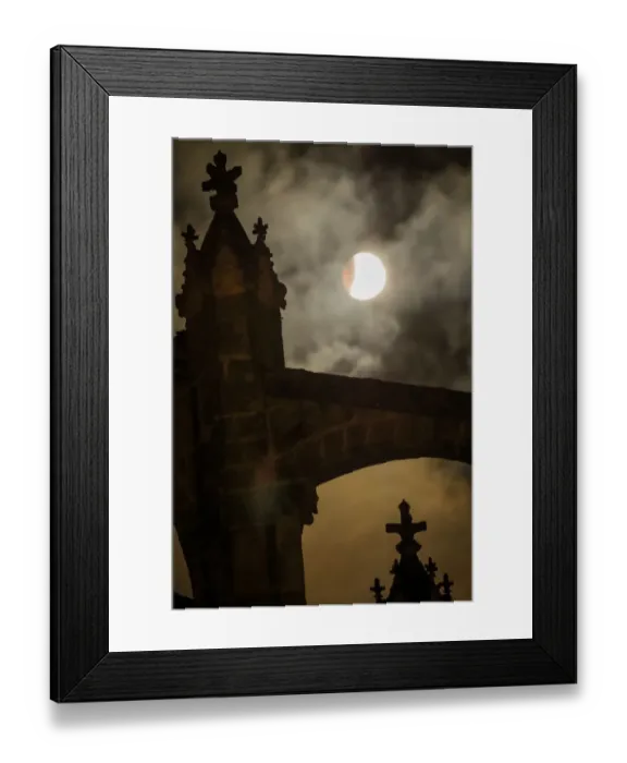 Framed Print : Fra-Astronomy-Eclipse-Moon-Environment-Lune Framed Print : Fra-Astronomy-Eclipse-Moon-Environment-Lune
