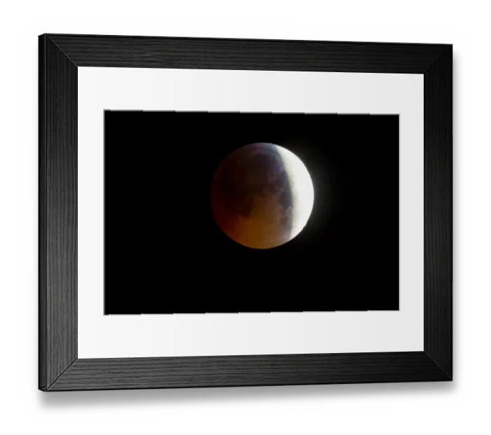 Framed Print : France-Astronomy-Eclipse-Moon-Environment-Lune Framed Print : France-Astronomy-Eclipse-Moon-Environment-Lune