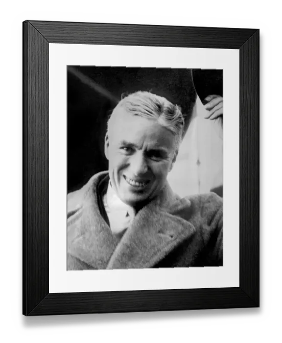 Framed Print : Gb-Cinema-Chaplin
