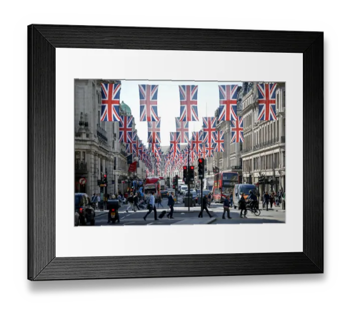 Framed Print : Douniamag-Britain-Us-Royals-Wedding Framed Print : Douniamag-Britain-Us-Royals-Wedding