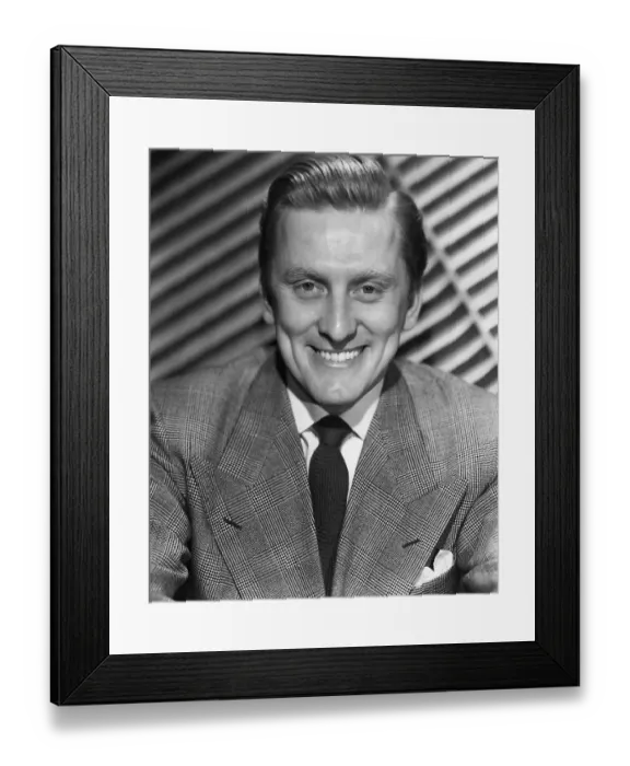 Framed Print : Cinema-Kirk Douglas-311477