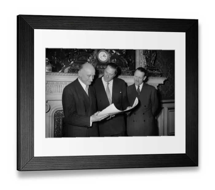 Framed Print : Cinema-Cannes-Festival-1949-Reed Framed Print : Cinema-Cannes-Festival-1949-Reed