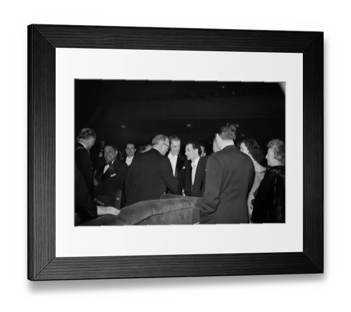 Framed Print : France-Cinema-Le Silence De LA Mer