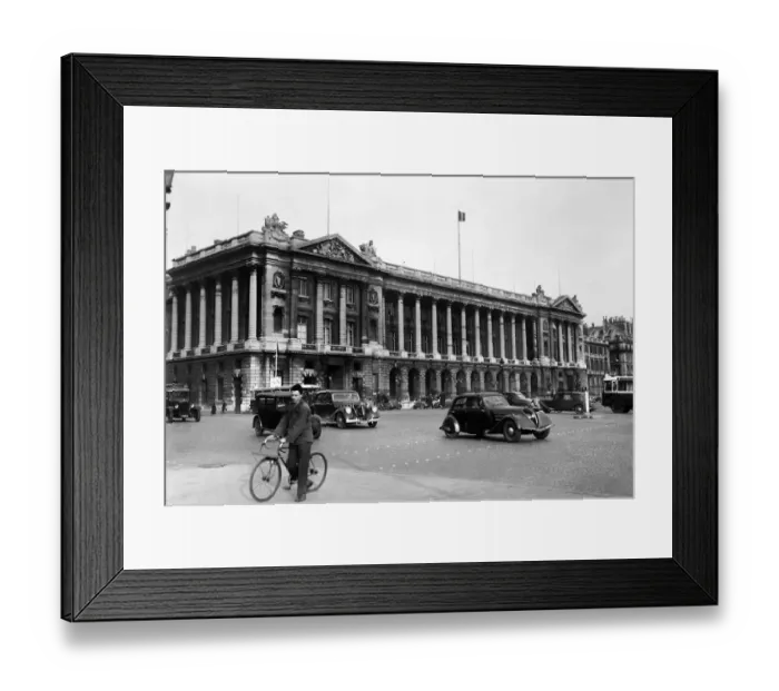 Framed Print : Paris-Concorde-Feature Framed Print : Paris-Concorde-Feature