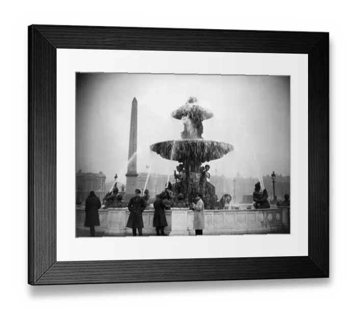 Framed Print : Paris-Feature-Concorde