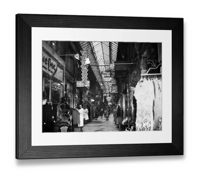 Framed Print : France-Daily Life-Paris Framed Print : France-Daily Life-Paris
