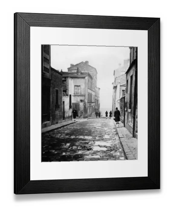 Framed Print : France-Daily Life-Paris