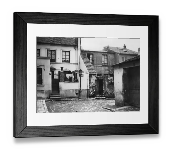 Framed Print : France-Daily Life-Paris Framed Print : France-Daily Life-Paris