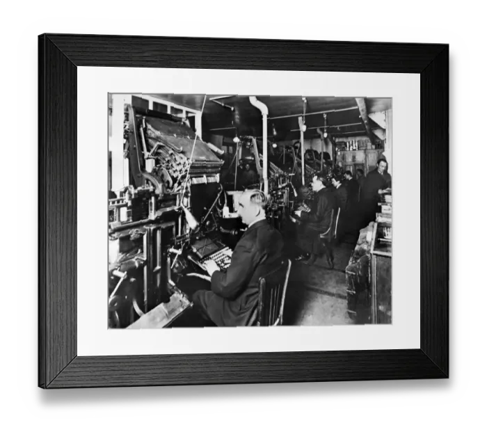 Framed Print : France-Afp-Medias