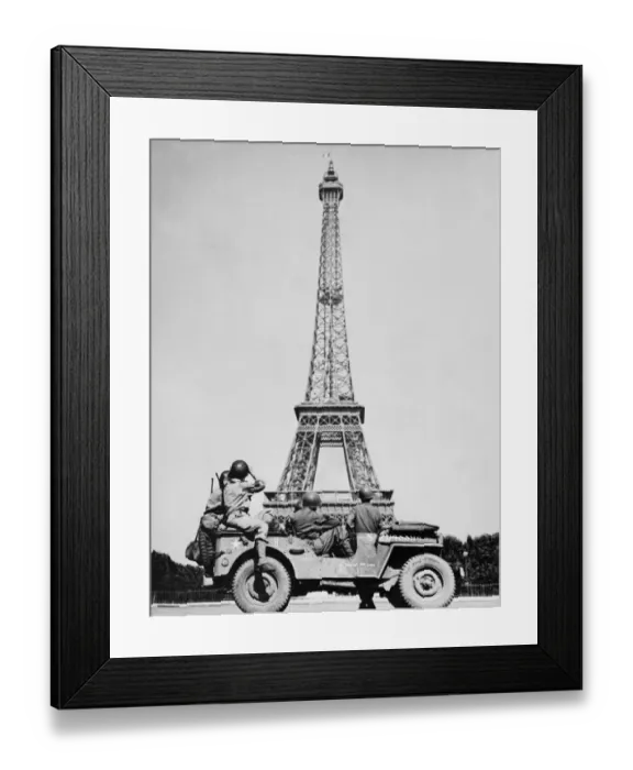 Framed Print : Ww2-Liberation-Paris