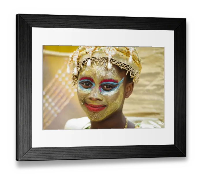 Framed Print : Britain-Lifestyle-Festival-Child-Smile-Gold-Portrait Framed Print : Britain-Lifestyle-Festival-Child-Smile-Gold-Portrait