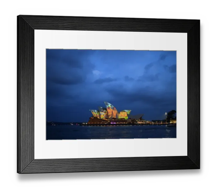 Framed Print : AUSTRALIA-WEATHER-FIRES-OPERA HOUSE Framed Print : AUSTRALIA-WEATHER-FIRES-OPERA HOUSE