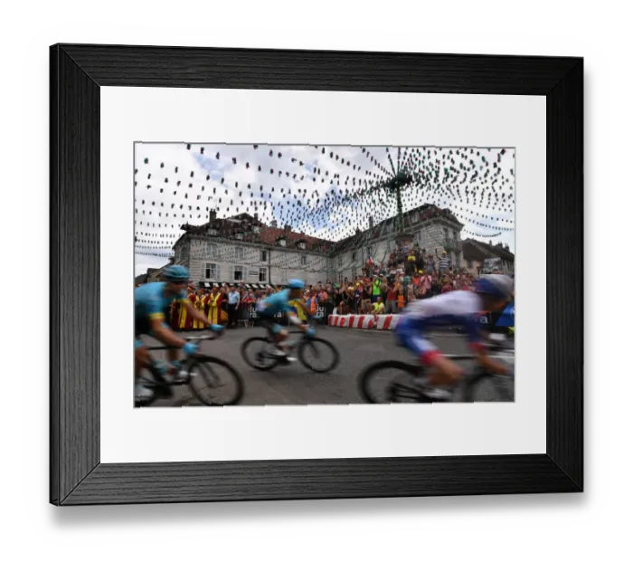 Framed Print : CYCLING-FRA-TDF2019 Framed Print : CYCLING-FRA-TDF2019