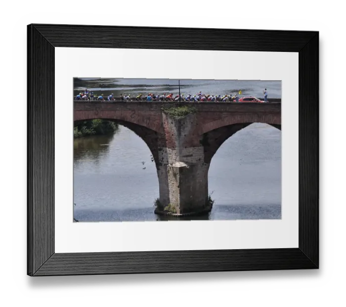 Framed Print : CYCLING-FRA-TDF2019 Framed Print : CYCLING-FRA-TDF2019