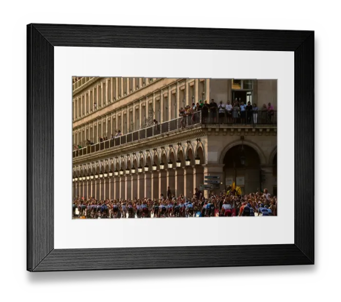 Framed Print : CYCLING-FRA-TDF2019 Framed Print : CYCLING-FRA-TDF2019