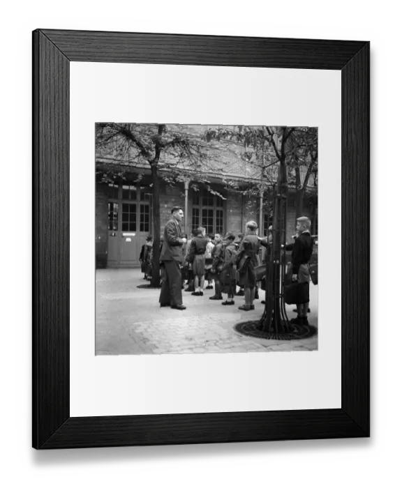 Framed Print : FRANCE-EDUCATION-BACK TO SCHOOL
