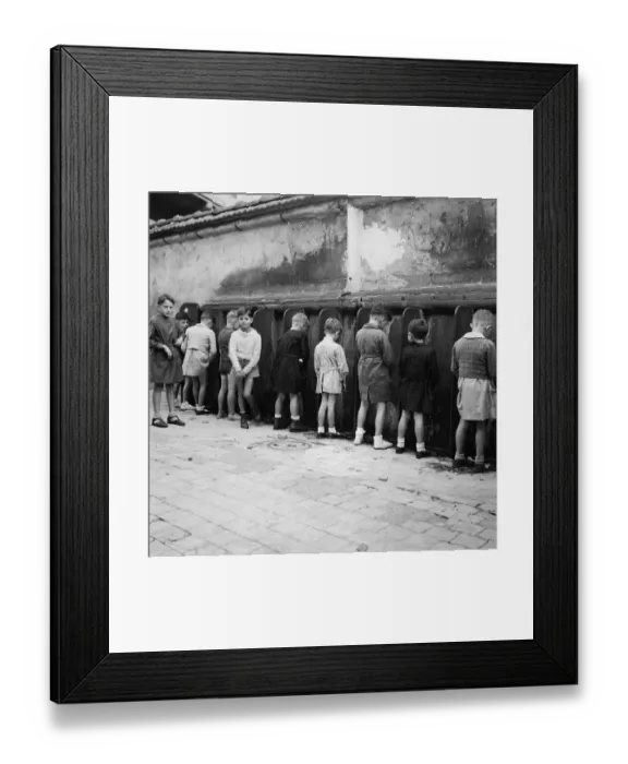 Framed Print : FRANCE-EDUCATION-BACK TO SCHOOL