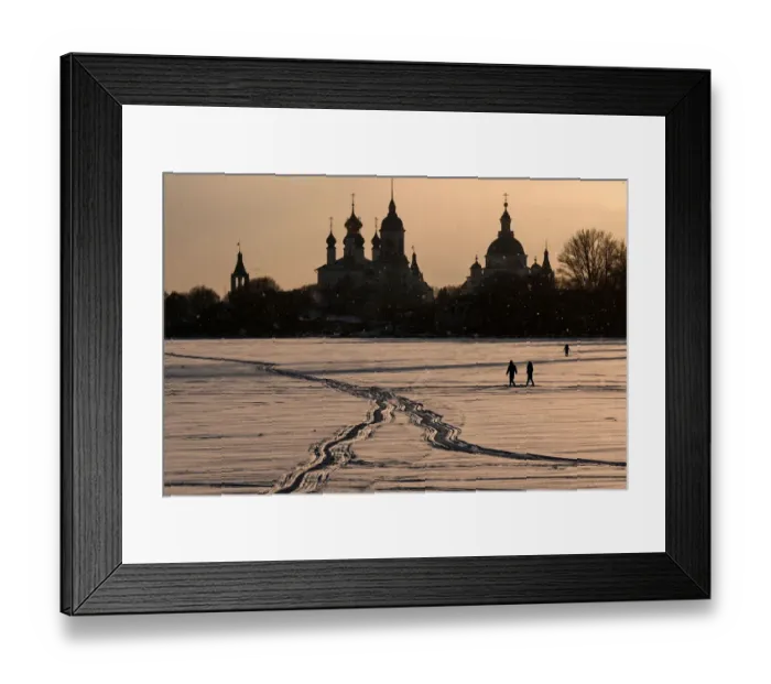 Framed Print : TOPSHOT-RUSSIA-TOURISM-RELIGION Framed Print : TOPSHOT-RUSSIA-TOURISM-RELIGION