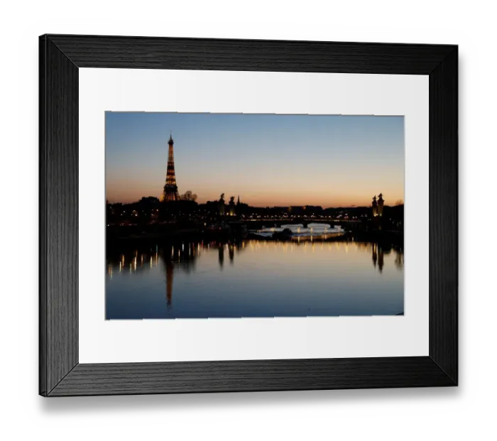 Framed Print : FRANCE-FEATURES-WEATHER-EIFFEL TOWER