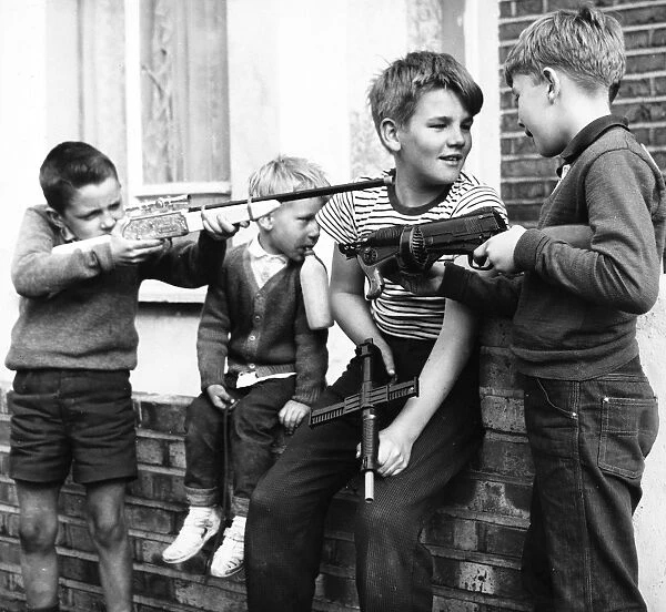 Boys with toy guns, Balham, SW London