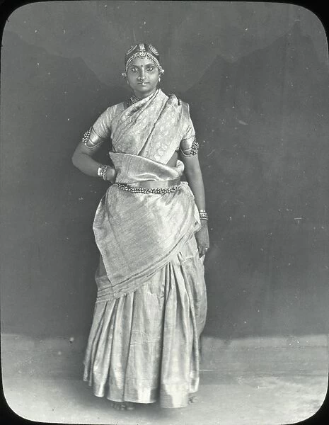 India - Hindu Dancing girl