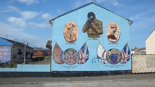 Wall mural of U. D. U, U. F. F & U. D. A members at Belfast