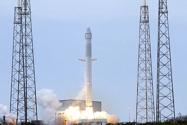 SpaceX CRS-2 launch, March 2013 C016  /  9705