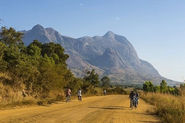 Road leading to the granite peaks of Mount Mulanje, Malawi, Africa