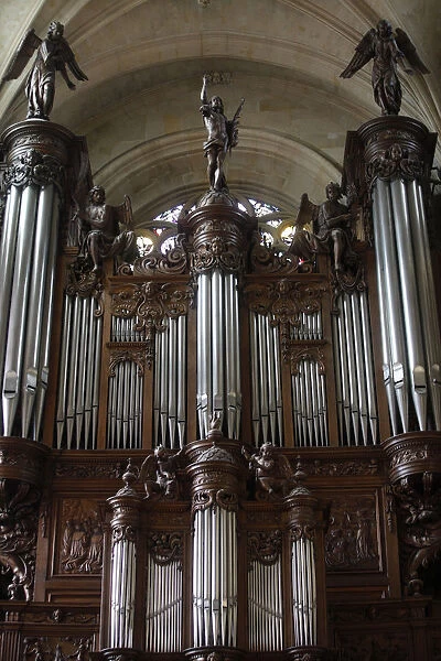 Paris, France Saint-Etienne-du-Mont church organ
