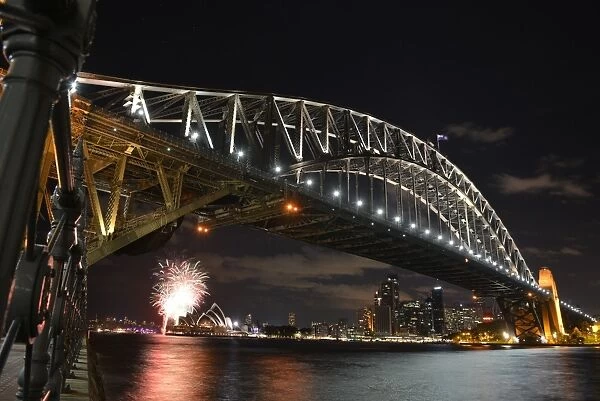 Australia-Sydney-Bridge-Earth Hour