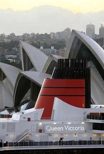 Australia-Uk-Cruise-Queen Victoria