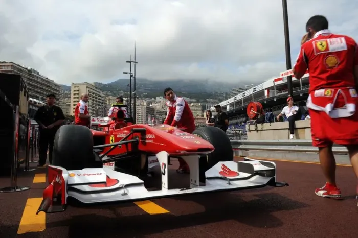 Framed Print : Auto-F1-Prix-Monaco-Feature