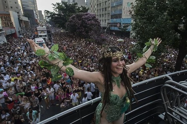 Brazil-Carnival-Sao Paulo-Street