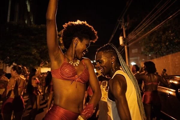 Brazil-Rio-Carnival-Estacio De Sa