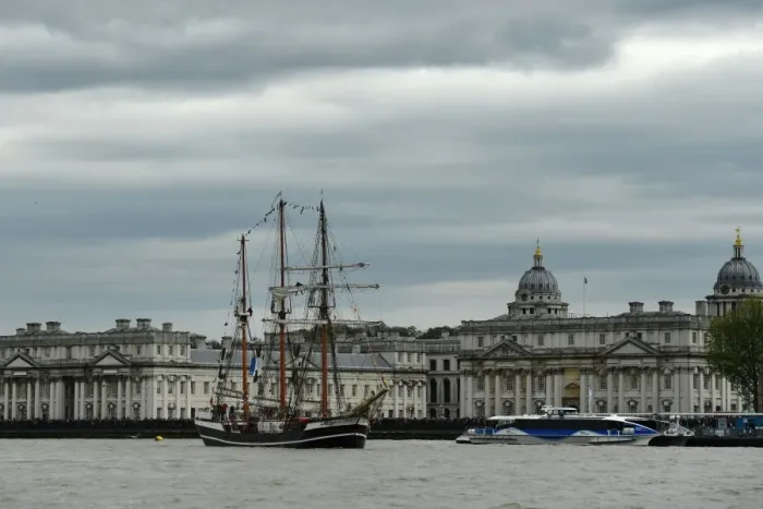 Framed Print : Britain-Festival-Tall Ships-Boats