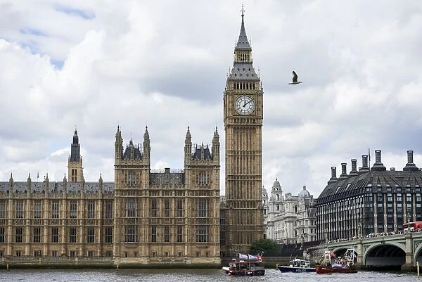 Britain-London-House of Parliament