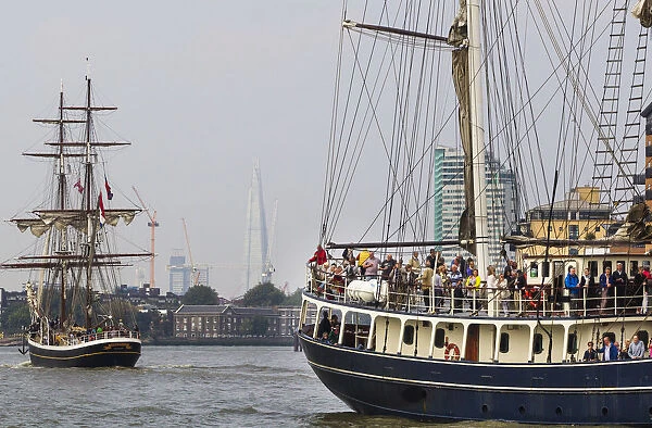 Britain-Offbeat-Tall Ships
