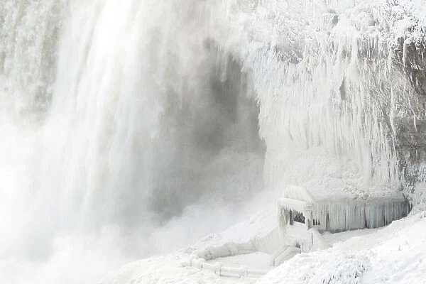 Canada-Weather-Niagara Falls