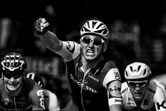 Framed Print : Cycling-Fra-Tdf2017-Line-Black and White