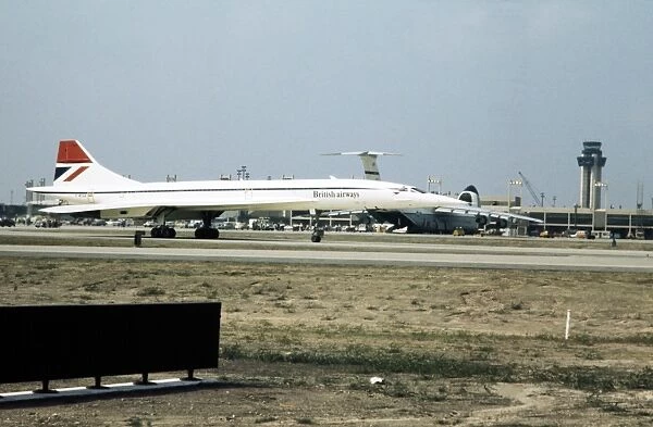 Dallas-Concorde. Horizontal, SUPERSONIC PLANE