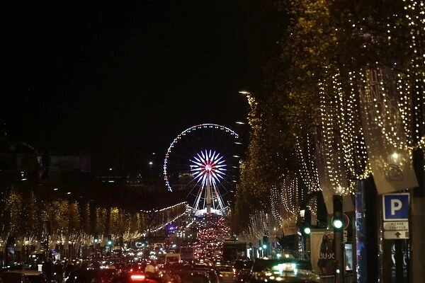 France-Holidays-Tourism-Leisure-Trade-Christmas-Lights
