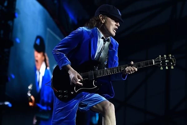 France-Music-Concert-Acdc